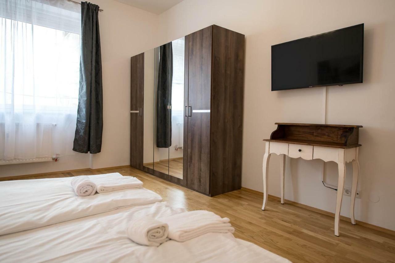 Minihotel Graz Apartments Esterno foto