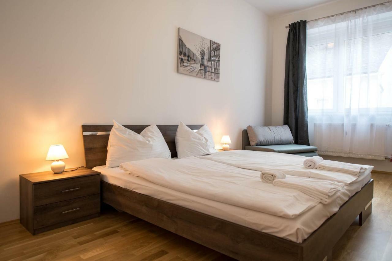 Minihotel Graz Apartments Esterno foto
